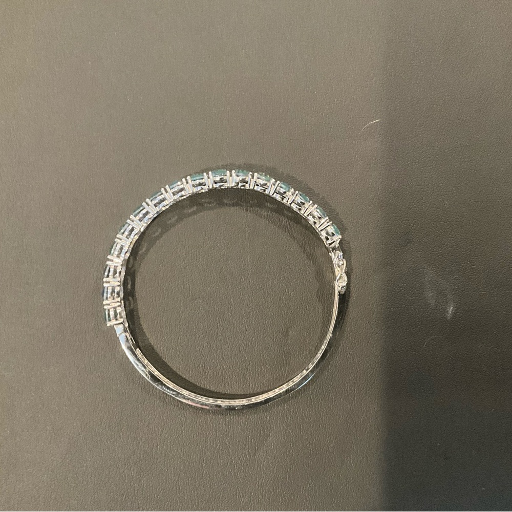 Elegant Blue and Silver Bracelet 925 lab created rainbow Topaz - Picture 3 of 5